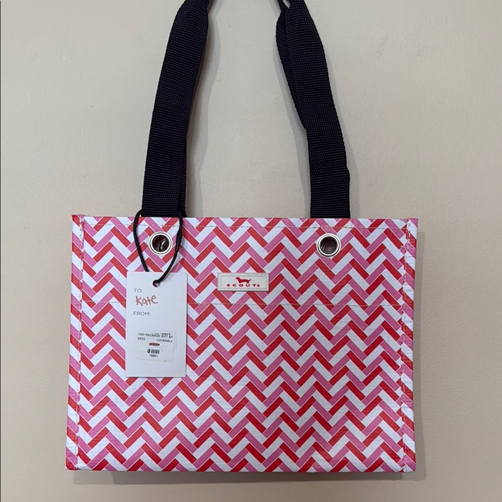 Scout Pink and White Tote Bag with Geometric Pattern